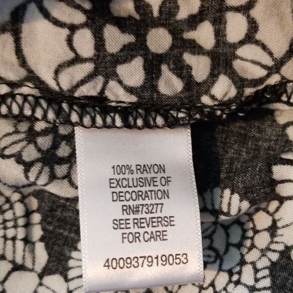 🖤5/$20🖤 ELLE black and white floral mini dress - Picture 6 of 6